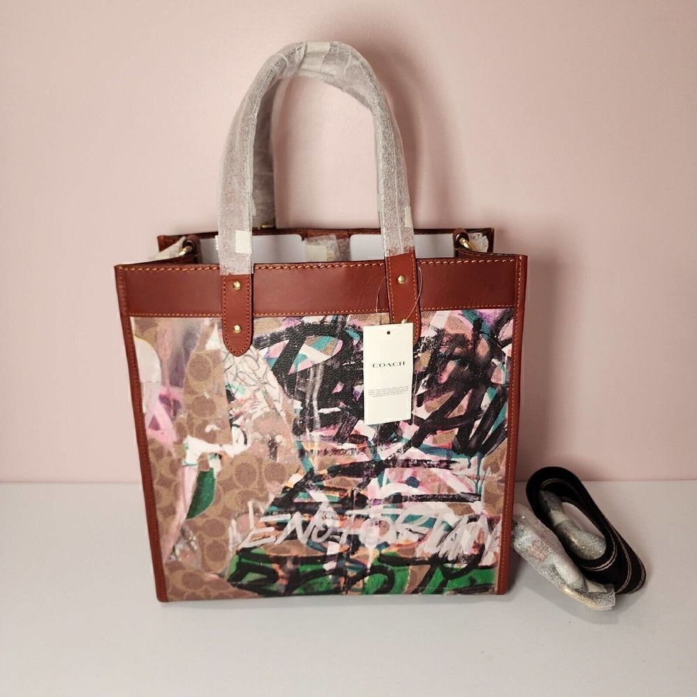 NWT CD719 Coach X Mint + Serf Field Tote In Signature Canvas Tan Rust Multi - Picture 3 of 7